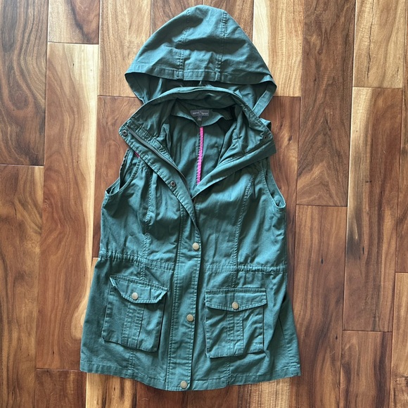 Market & Spruce Hooded Utility Vest size Small - Picture 1 of 5
